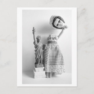 Hold your head high - The statue of Liberty Postcard