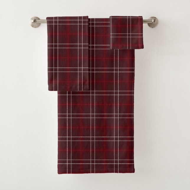 Holiday Dark Red Plaid Bath Towel Set (Insitu)