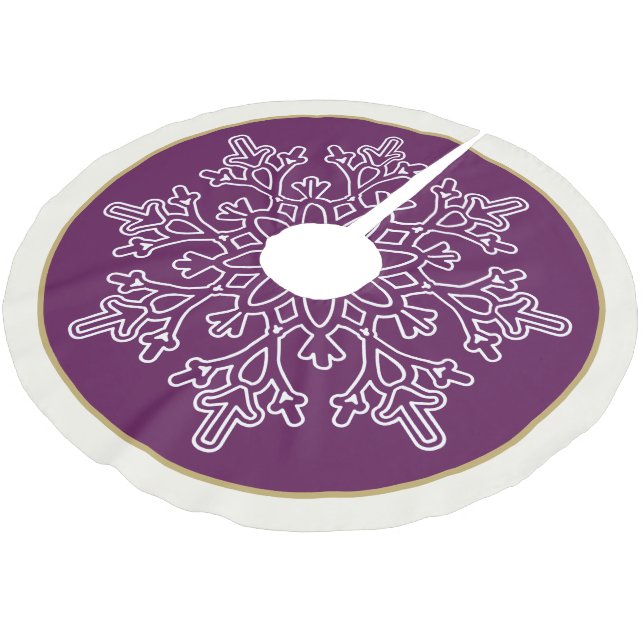Holiday Snowflake Tree Skirt (Angled)
