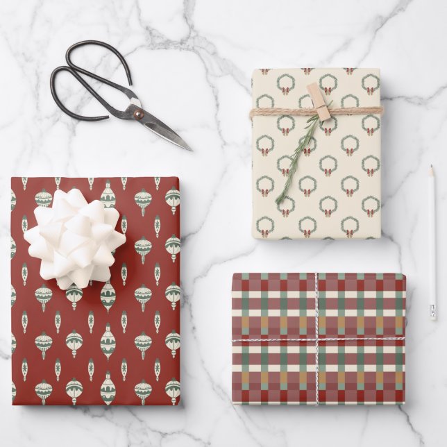 Holiday Wreath and Ornament Gift wrap sheets (Front)