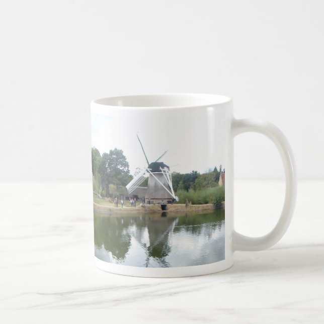 Hollandaise Mill réflexion Panoramique café Mug (Droite)