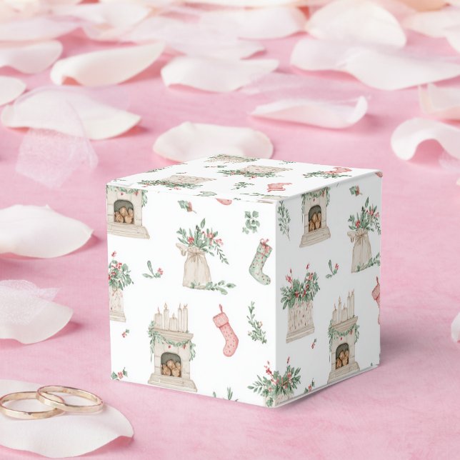 Holly Christmas Pattern Favor Box (Wedding)