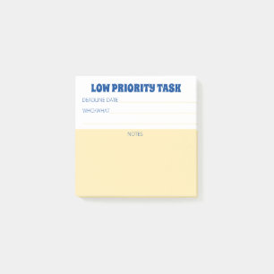 Home office employee low priority task reminder post-it notes