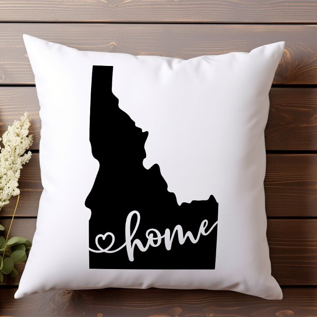 Home State Outline Heart Idaho  Throw Pillow (Creator Uploaded)