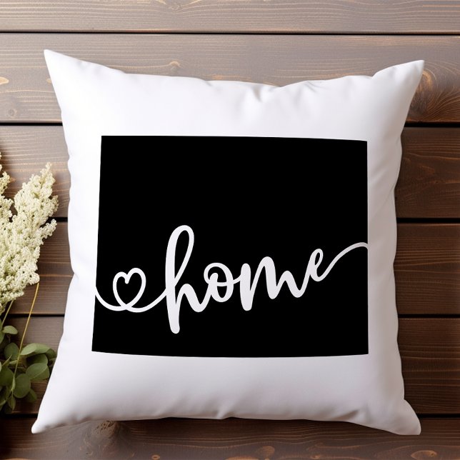 Home State Outline Heart Wyoming Throw Pillow (Creator Uploaded)