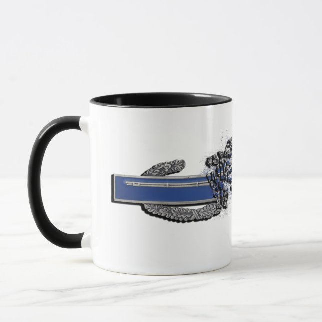 Hommage dans la tasse de café de vétérans (Gauche)