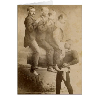 Homme fort vintage de cirque