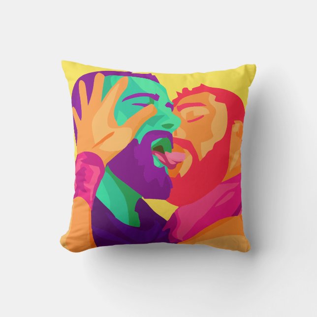 Homosexuels embrassant, art d'arc-en-ciel, coussin (Recto)