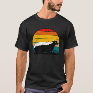 Honey Badger Retro Weasel Wolverines Carnivora  Id T-Shirt