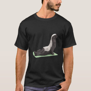 Honey Badger Yoga Pose Meditation Zen Workout Exer T-Shirt