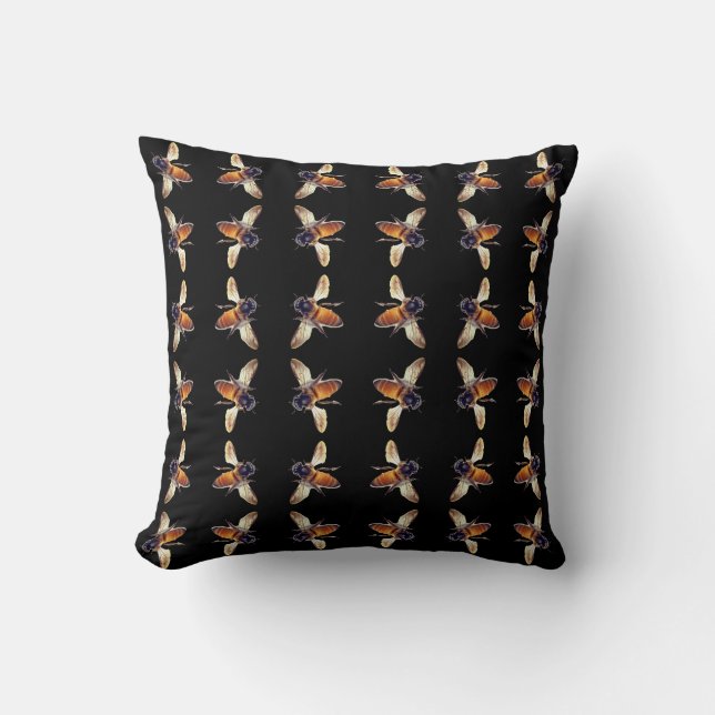 Honey bee throw pillow (Front)