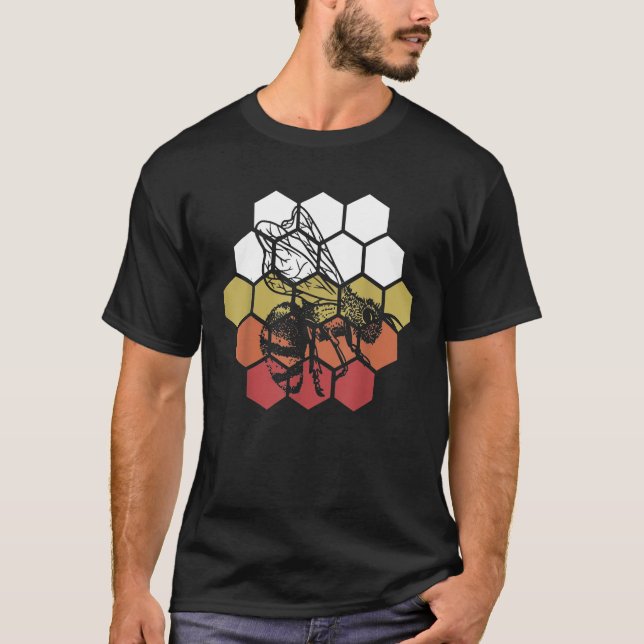 Honey Beekeeper Beekeeping Wasp Bees Beehive Vinta T-Shirt (Front)