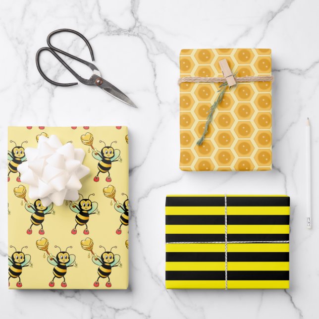 Honey bees with heart & honeycomb pattern wrapping paper sheet (Front)