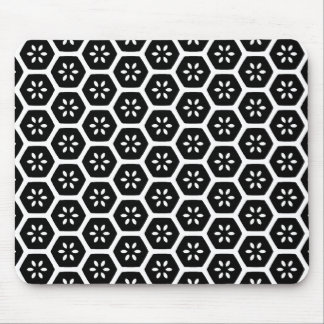 Honeycomb Flower - v2 Mouse Pad