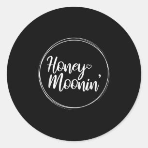 Honeymoon Couple Wedding Honeymoonin Brides Groom Classic Round Sticker