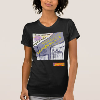 HoneymoonLate night rules   T-Shirt