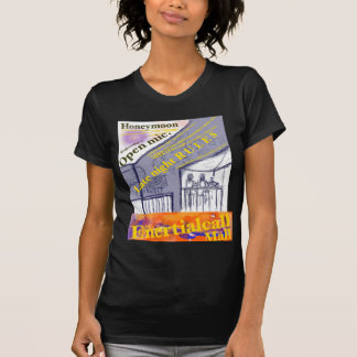 HoneymoonLate night rules   T-Shirt