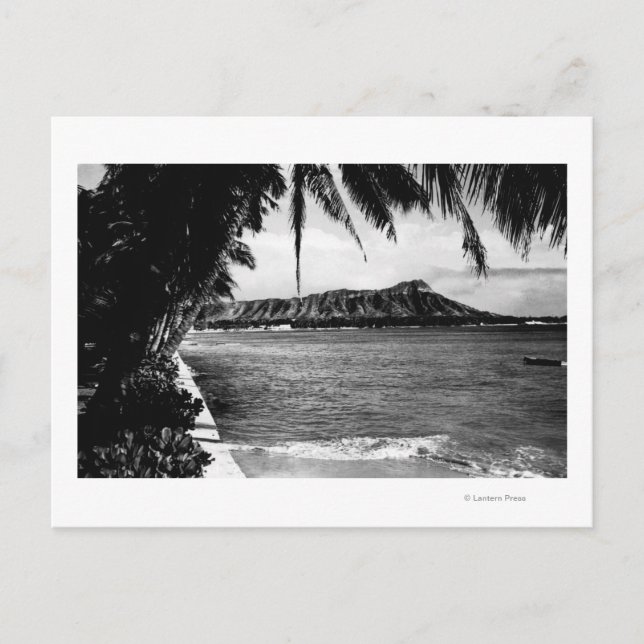 Honolulu, Hawaii - View of Diamond Head Postcard (Front)