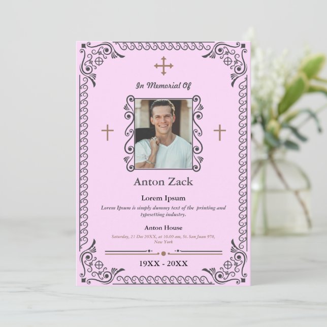 Honorer leur mémoire : Ornate Funeral Invitation (Debout devant)