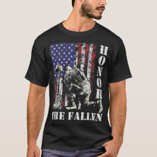 Honour The Fallen Remember Never Forget Memorial D T-Shirt