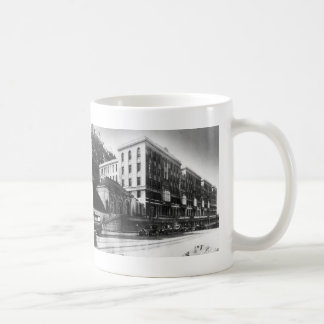 Hôpital d'UC, les années 1920 - tasse