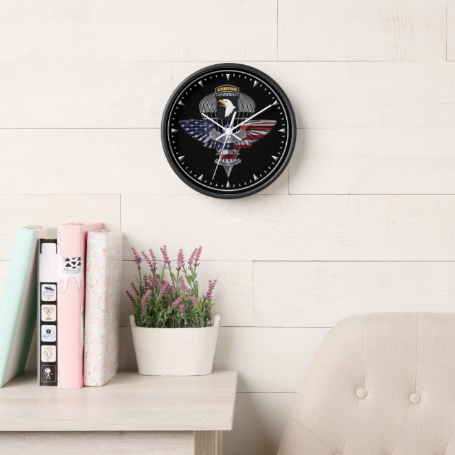 Horloge 101e division aéroportée Vétéran (Salle de lecture)