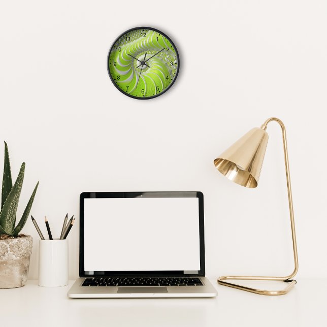 Horloge Abstrait Moderne Lime Green Spiral Fractal (Créateur téléchargé)