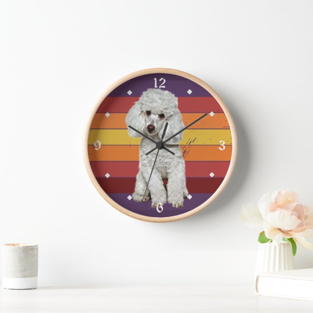 Horloge Adorable chien de caniche blanc Retro Sunset (Maison)