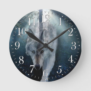 Horloge artistique du loup gris Stalking