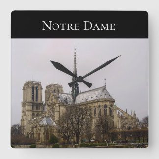 Horloge Carré Notre-Dame