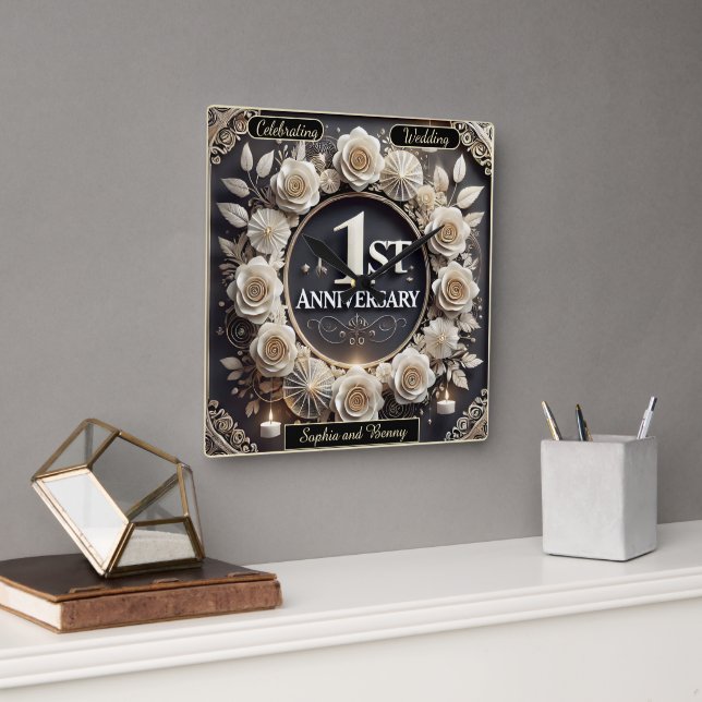 Horloge Carrée 1er Anniversaire Élégant Floral Design Jalons (Bureau)