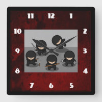 5 Petites ninjas posant avec des armes