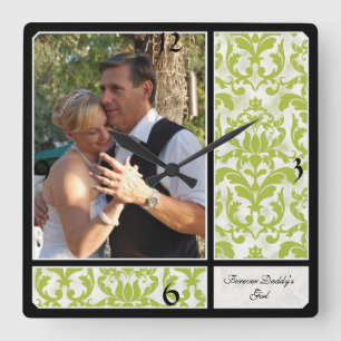 Horloge Carrée Aged Vintage Damask Pattern Wedding Photograph