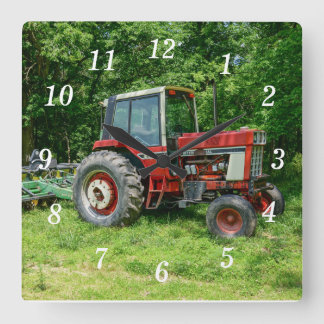 Horloge Carrée Ancien tracteur international