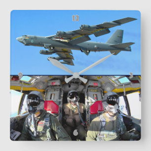 HORLOGE CARRÉE B-52H STRATOFORTRESS