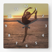 Ballet sur l'horloge de plage