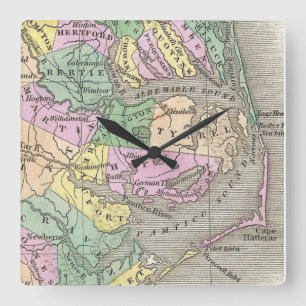 Horloge Carrée Banques extérieures et carte de la Caroline du Nor