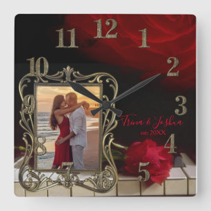 Horloge Carrée Beautiful Photo Clock on Piano Keys