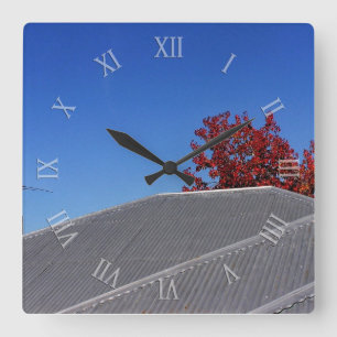 Horloge Carrée Blue Skies Tin Roof Wall Clock