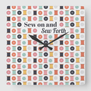 Horloge Carrée Bobines de fil et de pièce de couture de métier 