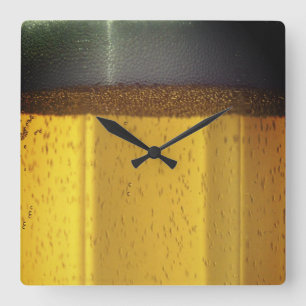 Horloge Carrée Boue de bière avec bulles et mousse
