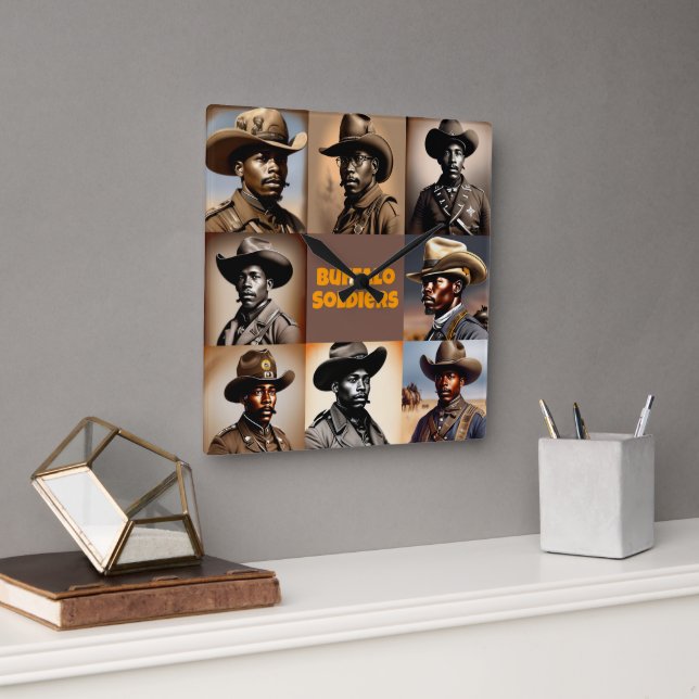 Horloge Carrée Buffalo Soldiers - Chiffres de l'histoire américai (Bureau)