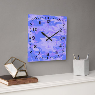 Horloge Carrée Camouflage Pastel Blue Motif Abstrait