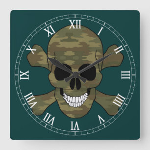 Horloge Carrée Camouflage Skull et Crossbone Roman Numeral Clock