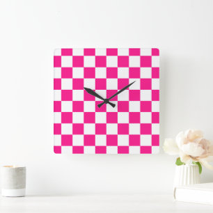 Horloge Carrée Carrés à carreaux rose vif blanc géométrique rétro