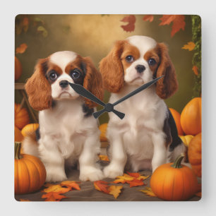 Horloge Carrée Cavalier King Charles Spaniel Chiot Citrouille d'a