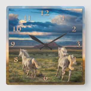 Horloge Carrée CHEVAUX SAUVAGES "Vivants à courir"