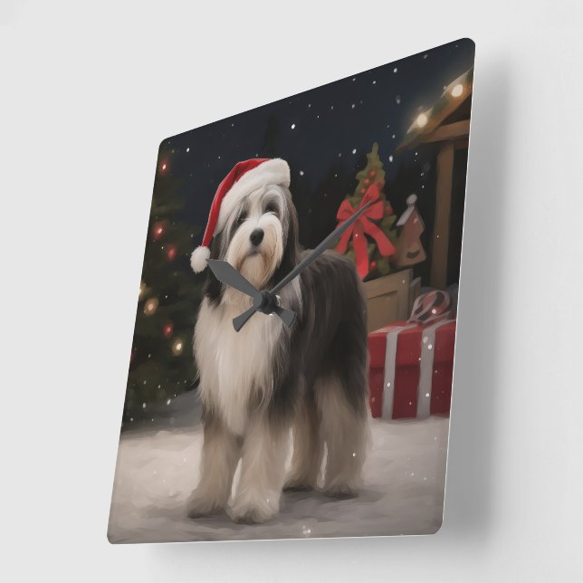 Horloge Carrée Chien tibétain de Terrier en Noël de neige (Angle)