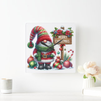 Horloge Carrée Cozy Christmas Gnome Art – Festive Holiday