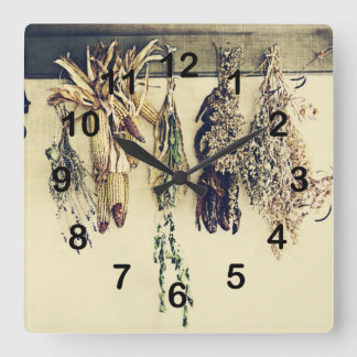 Horloge Carrée cuisine rustique de pays - herbes sèches